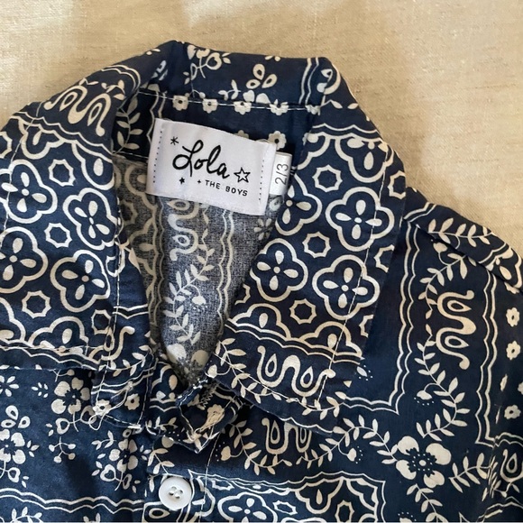 Lola & The Boys darling button up shirt & short set (size 2/3) - Picture 5 of 5